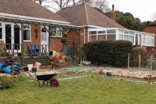 Understand the importance of boundary walls Worthing contact Jason edworthy party wall surveyors today!